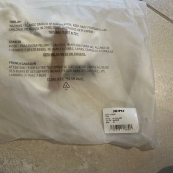 6 PAIRS SKIMS UNDERWEAR AND ONE SKIMS TANK ALL SIZE 2X - Picture 5 of 5